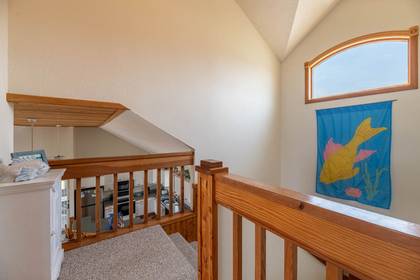 Upper Level Landing