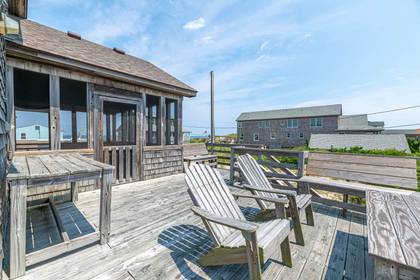 Sun Deck