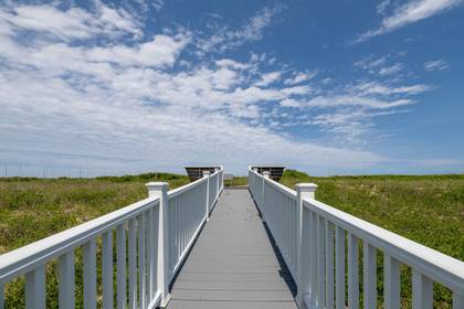 Dune Deck