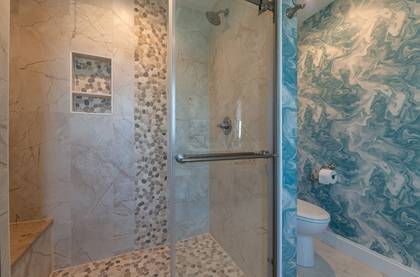 Upper Level Master Bath