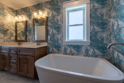 Upper Level Master Bath