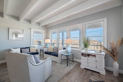 Mid Level Living Area