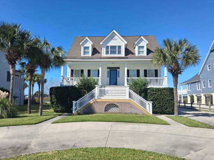 Welcome to Chapman Beach House! Welcome to Chapman Beach House!