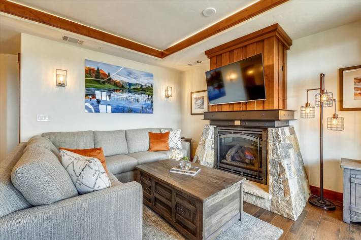 Living Area - One Ski Hill Place 8312 - Breckenridge Vacation Rental Living Area - One Ski Hill Place 8312 - Breckenridge Vacation Rental