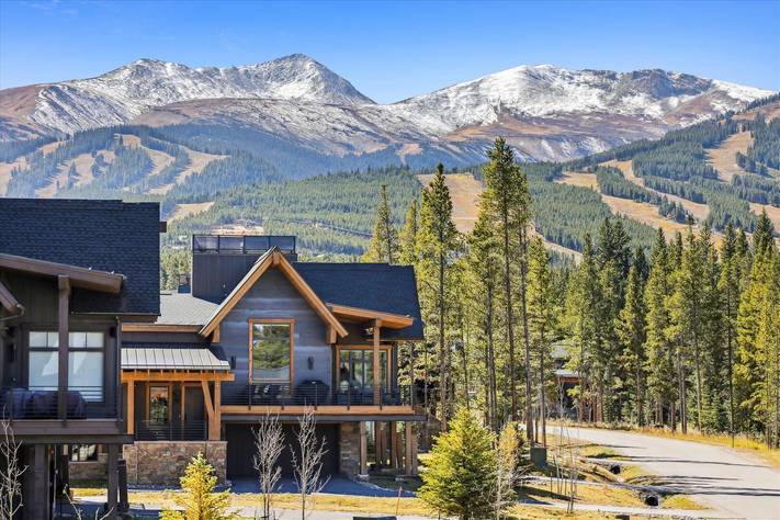 Exterior - Outside The Bubble - Breckenridge Vacation Rental Exterior - Outside The Bubble - Breckenridge Vacation Rental