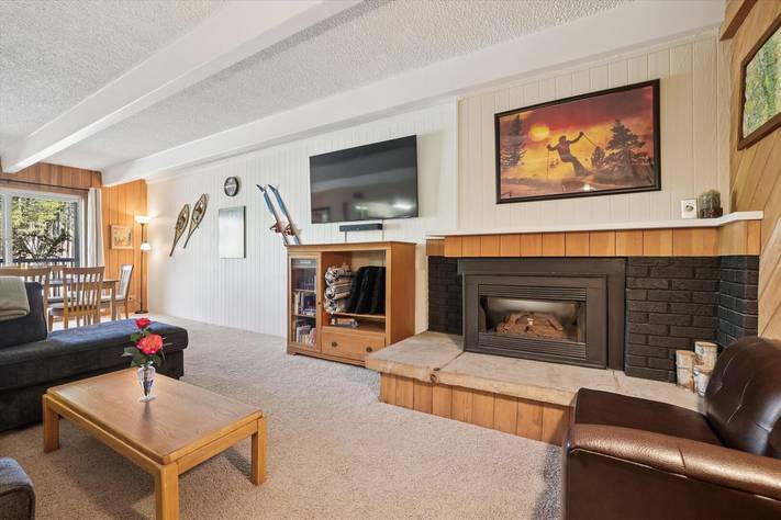 Living Area - Ski & Racquet A-G1 - Breckenridge Vacation Rental Living Area - Ski & Racquet A-G1 - Breckenridge Vacation Rental