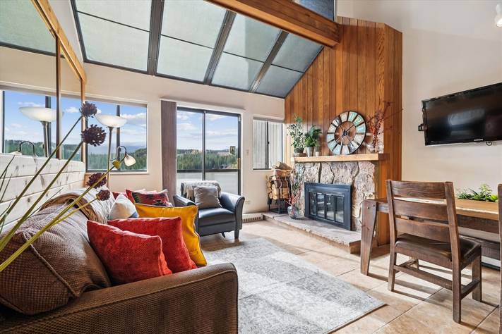 Living Area - Beaver Run 28220 - Breckenridge Vacation Rental Living Area - Beaver Run 28220 - Breckenridge Vacation Rental