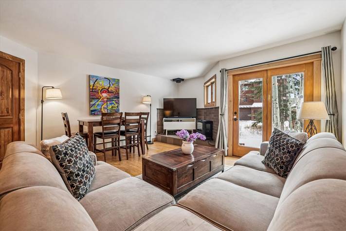 Living Area - Rivera's Run - Frisco Vacation Rental Living Area - Rivera's Run - Frisco Vacation Rental