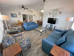 Roomy and comfortable Roomy and comfortable