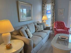 Sleeper Sofa (Accommodates 6) Sleeper Sofa (Accommodates 6)