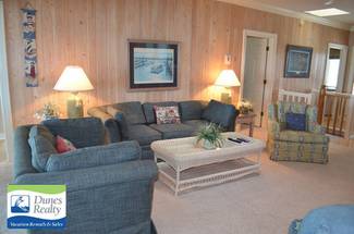 Lots of Seating Lots of Seating