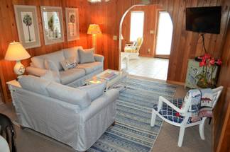 Comfortable living area Comfortable living area