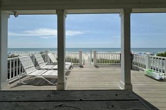 large deck! large deck!