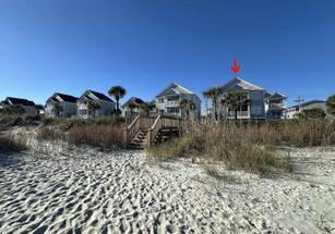 Steps Away from Garden City Beach! Steps Away from Garden City Beach!