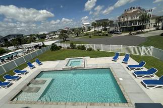 New Saltwater Pool (32 x 16) with... New Saltwater Pool (32 x 16) with...