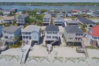 Just minutes to the Murrell's Inlet Marshwalk Just minutes to the Murrell's Inlet Marshwalk