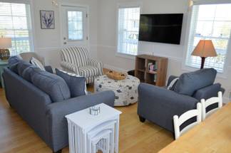 Unwind watching TV! Unwind watching TV!