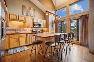 Kitchen, 4 O'Clock Lodge A16, Breckenridge Vacation Rental Kitchen, 4 O'Clock Lodge A16, Breckenridge Vacation Rental
