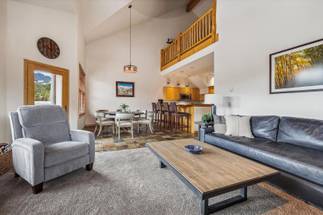 Living Room - Corral 309W - Breckenridge Vacation Rental Living Room - Corral 309W - Breckenridge Vacation Rental