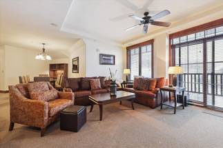 Living Area - Crystal Peak Lodge 7407 - Breckenridge Vacation Rental Living Area - Crystal Peak Lodge 7407 - Breckenridge Vacation Rental