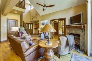 Living Area - Highland Greens Comfort - Breckenridge Vacation Rental Living Area - Highland Greens Comfort - Breckenridge Vacation Rental