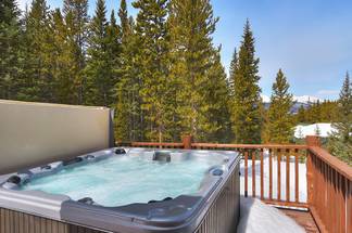 Hot Tub - Lodge at Boreas Pass - Breckenridge Vacation Renal Hot Tub - Lodge at Boreas Pass - Breckenridge Vacation Renal