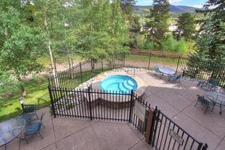 Hot Tub - Mountain Thunder Lodge 1209 - Breckenridge Vacation Rental Hot Tub - Mountain Thunder Lodge 1209 - Breckenridge Vacation Rental