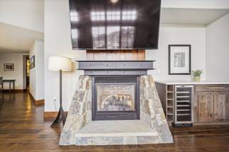 Living Area - One Ski Hill Place 8424 - Breckenridge Vacation Rental Living Area - One Ski Hill Place 8424 - Breckenridge Vacation Rental