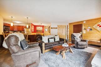 Living Area - Pine Ridge 15A - Breckenridge Vacation Rental Living Area - Pine Ridge 15A - Breckenridge Vacation Rental