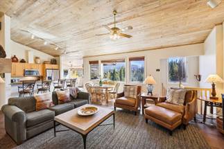 Living Room, Snowflake Lookout, Breckenridge Vacation Rental Living Room, Snowflake Lookout, Breckenridge Vacation Rental