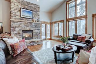 Living Room - Highlands Trail House - Breckenridge Vacation Rental Living Room - Highlands Trail House - Breckenridge Vacation Rental