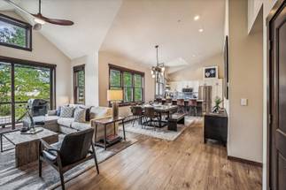 Living Room - Main Street Junction 29 - Breckenridge Vacation Rental Living Room - Main Street Junction 29 - Breckenridge Vacation Rental