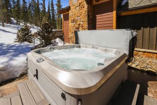 Soak in the private hot tub after a long day around town - Baldy Mountain Overlook Breckenridge Vacation Rental Soak in the private hot tub after a long day around town - Baldy Mountain Overlook Breckenridge Vacation Rental