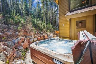Hot Tub - High Point Lodge - Breckenridge Vacation Rental Hot Tub - High Point Lodge - Breckenridge Vacation Rental