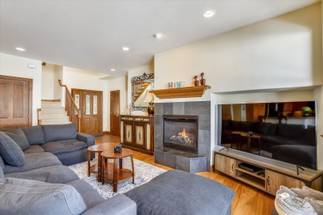 Living Area - Highland Greens 71 - Breckenridge Vacation Rental Living Area - Highland Greens 71 - Breckenridge Vacation Rental