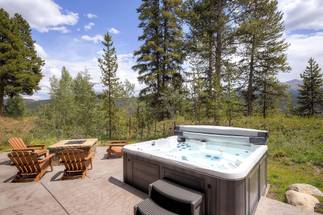 Hot Tub, Sunrise Ski Haus, Breckenridge Vacation Rental Hot Tub, Sunrise Ski Haus, Breckenridge Vacation Rental