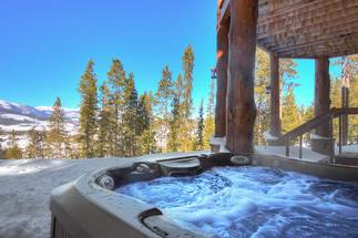 Hot Tub, Ten Mile Estate, Breckenridge Vacation Rentals Hot Tub, Ten Mile Estate, Breckenridge Vacation Rentals