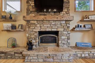 Living Area - Thin Air Inn - Breckenridge Vacation Rental Living Area - Thin Air Inn - Breckenridge Vacation Rental