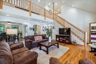 Living Room - Legend Lake Lookout - Silverthorne Vacation Rental Living Room - Legend Lake Lookout - Silverthorne Vacation Rental