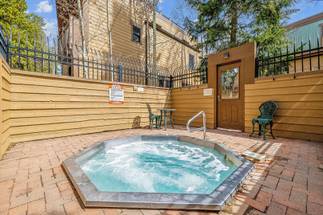 Hot Tub - Sundowner II 201 - Breckenridge Vacation Rental Hot Tub - Sundowner II 201 - Breckenridge Vacation Rental